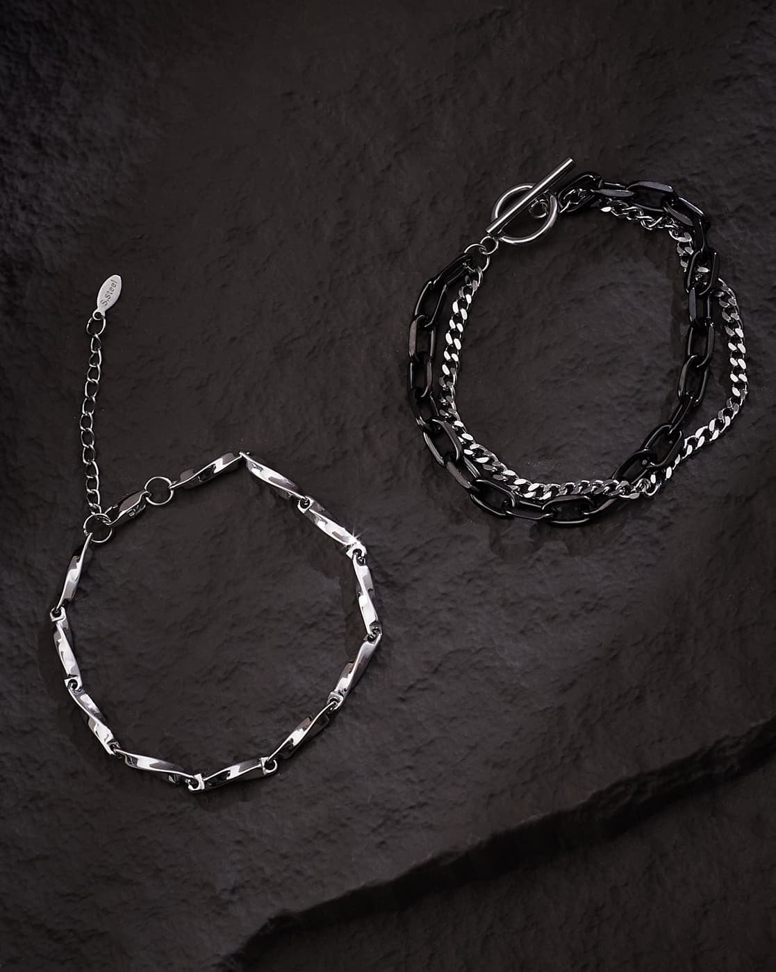 multistrand-chain-bracelet-duo-1 Multistrand Chain Bracelet Duo, view 1